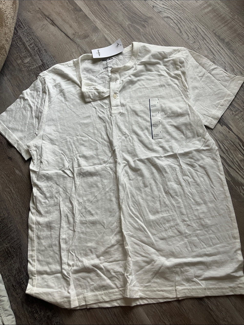 Goodfellow & Co Cream Short-Sleeve Henley Polo